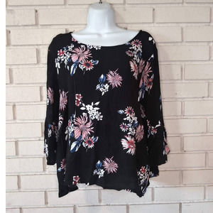 Daytrip Floral Blouse Open Back